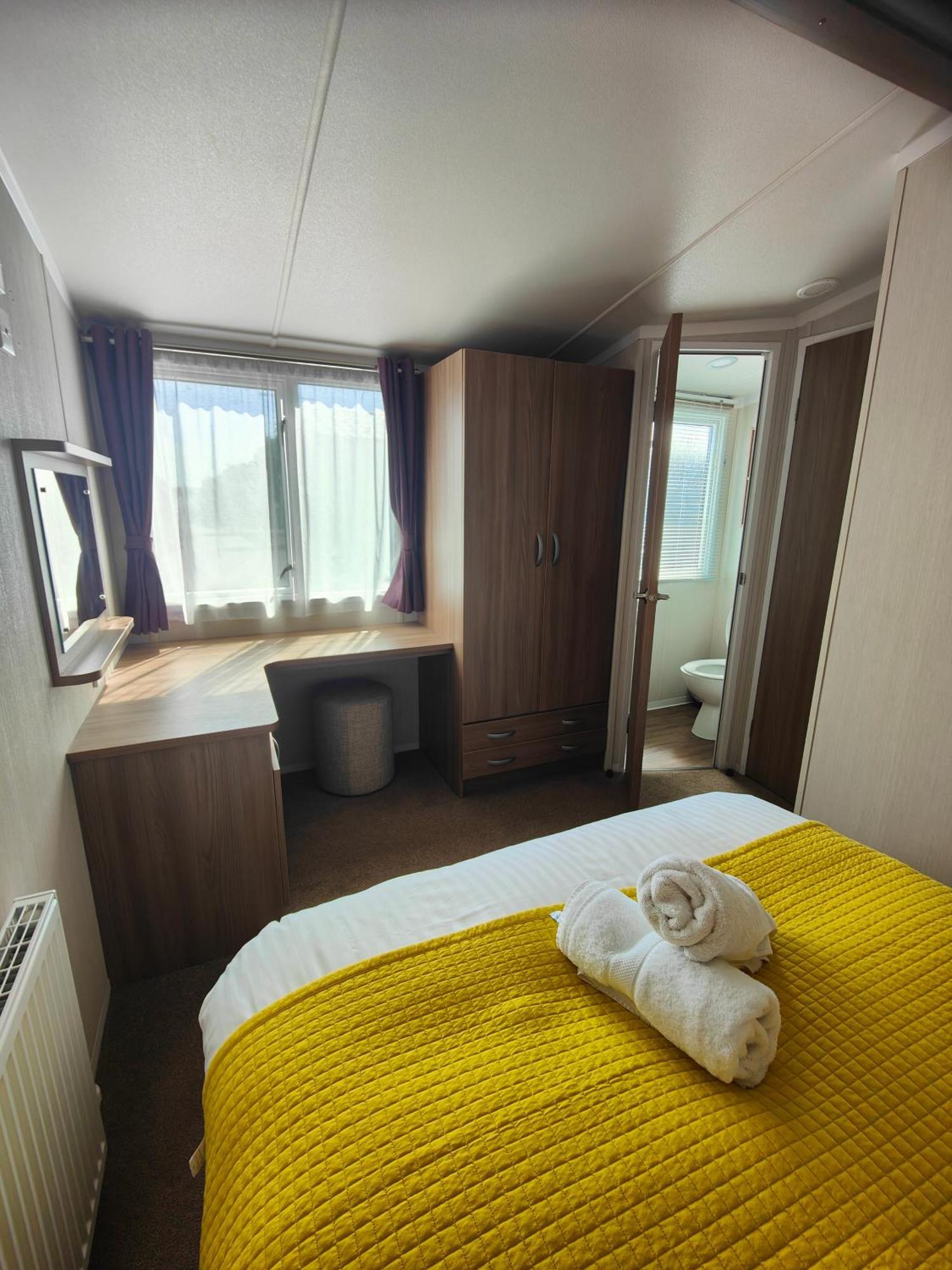 Belle Aire Holiday Park Хемсби Екстериор снимка